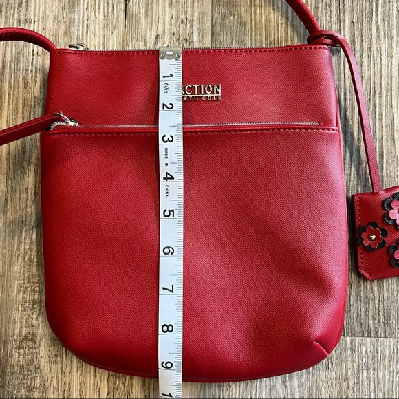 Kenneth Cole Reaction bag - Picture 6 of 11